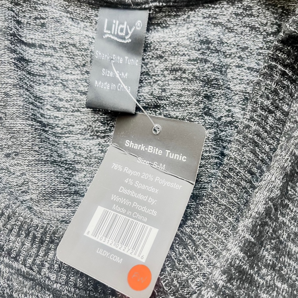 Soft triangle tunic - Picture 2 of 5